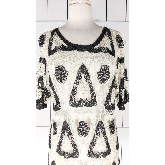 Vintage black ivory crochet beaded knit sheer short sleeve blouse - Picture 2 of 6